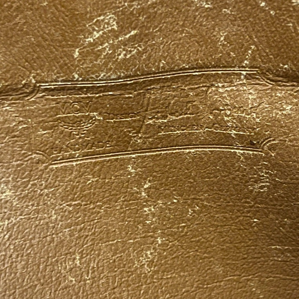 MCM cognac clutch travel bag - Picture 4 of 14